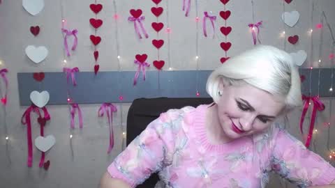 Snapshot of oliviahorst chatting on 22, 2, 2025 OliviaHorst online show from 22, 2, 2025