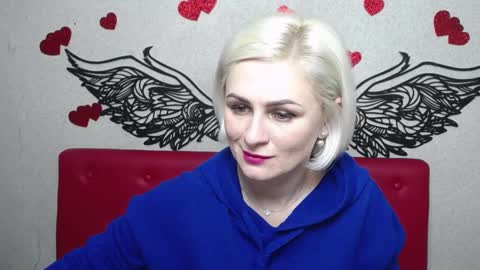 Snapshot of oliviahorst chatting on 8, 3, 2025 OliviaHorst online show from 8, 3, 2025
