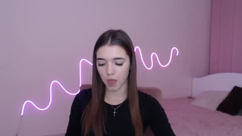 Snapshot of olivialimm chatting on 3, 12, 2024 Olivia online show from 3, 12, 2024