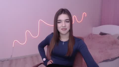 Snapshot of olivialimm chatting on 7, 12, 2024 Olivia online show from 7, 12, 2024