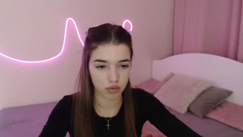 Snapshot of olivialimm chatting on 19, 12, 2024 Olivia online show from 19, 12, 2024