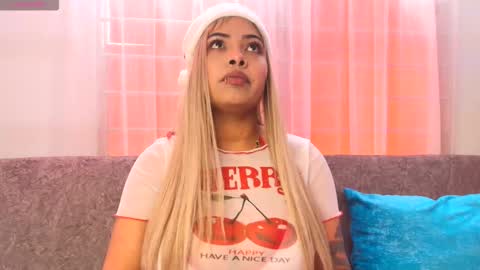 Olivia  online show from 2, 12, 2025