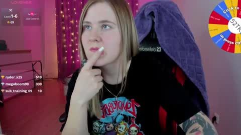 . online show from 2, 12, 2024