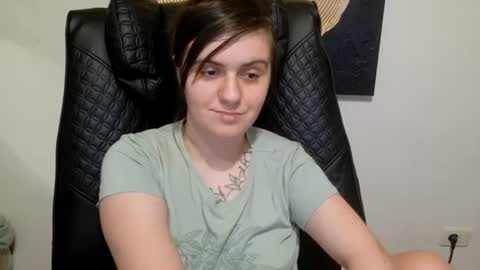 Snapshot of oliviasager chatting on 4, 7, 2026 Mistress Olivia online show from 4, 7, 2026
