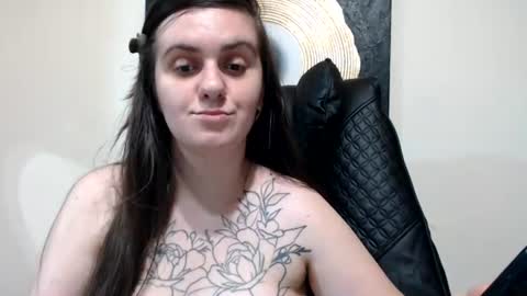 Snapshot of oliviasager chatting on 11, 7, 2026 Mistress Olivia online show from 11, 7, 2026