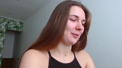 Snapshot of oliviashiny chatting on 9, 1, 2025 Olivia online show from 9, 1, 2025