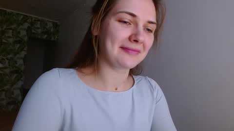 Snapshot of oliviashiny chatting on 28, 1, 2025 Olivia online show from 28, 1, 2025