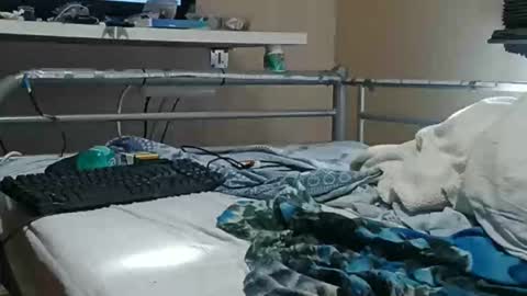 olivier_21 online show from 22, 11, 2025