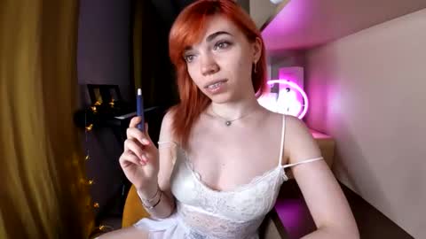 Angelina Lina online show from 8, 11, 2025