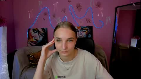 Snapshot of ollivia_dream chatting on 6, 5, 2026 Ollivia online show from 6, 5, 2026