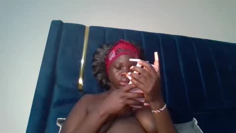 ollleina online show from 5, 4, 2026