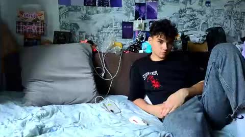 Snapshot of ololkd chatting on 12, 6, 2026 Tony online show from 12, 6, 2026