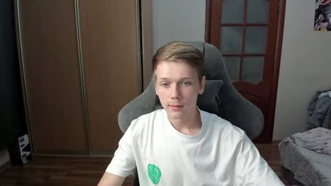 Oliver and Mira online show from 17, 10, 2025