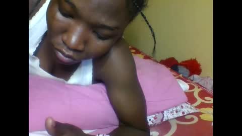 Snapshot of olwami3 chatting on 19, 9, 2025 olwami3 online show from 19, 9, 2025