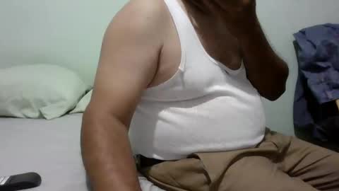 Snapshot of omar_19x chatting on 4, 4, 2026 omar_19x online show from 4, 4, 2026
