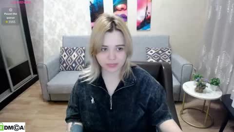 Fina online show from 10, 11, 2025