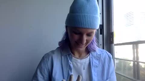 Snapshot of omilk chatting on 20, 12, 2024 omilk online show from 20, 12, 2024