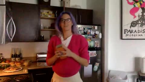 Snapshot of omilk chatting on 24, 12, 2024 omilk online show from 24, 12, 2024