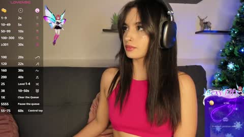 Snapshot of on_tefa chatting on 4, 12, 2024 Violette online show from 4, 12, 2024