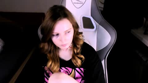 on_yxxx online show from 9, 12, 2024