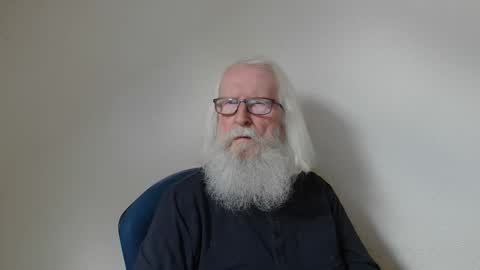 Snapshot of onanister chatting on 12, 5, 2026 Somewhere over the rainbow online show from 12, 5, 2026
