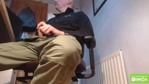 one balled wonder online show from 31, 3, 2026