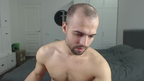 Snapshot of onebestlover chatting on 31, 1, 2025 onebestlover online show from 31, 1, 2025