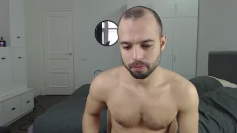 Snapshot of onebestlover chatting on 10, 2, 2025 onebestlover online show from 10, 2, 2025
