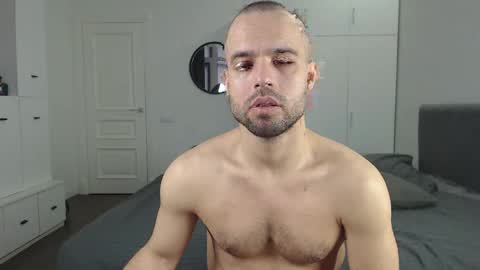 Snapshot of onebestlover chatting on 11, 2, 2025 onebestlover online show from 11, 2, 2025
