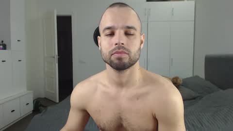 Snapshot of onebestlover chatting on 14, 2, 2025 onebestlover online show from 14, 2, 2025