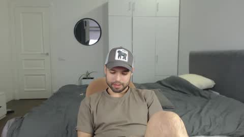 Snapshot of onebestlover chatting on 1, 3, 2025 onebestlover online show from 1, 3, 2025