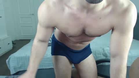 Snapshot of onebestlover chatting on 6, 3, 2025 onebestlover online show from 6, 3, 2025