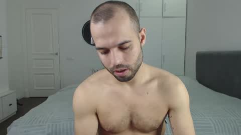 Snapshot of onebestlover chatting on 8, 3, 2025 onebestlover online show from 8, 3, 2025