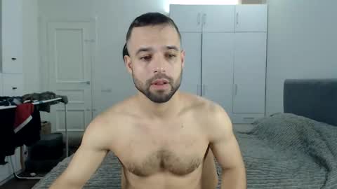 onebestlover online show from 10, 11, 2025