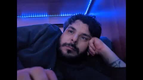 Snapshot of onecrew1 chatting on 22, 10, 2025 onecrew1 online show from 22, 10, 2025