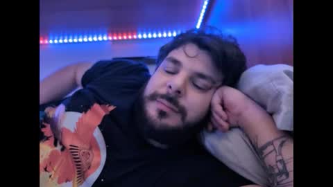 Snapshot of onecrew1 chatting on 8, 11, 2025 onecrew1 online show from 8, 11, 2025