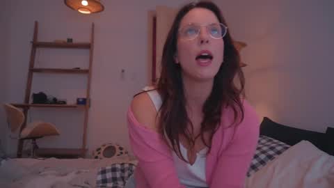 Ariel online show from 22, 2, 2025