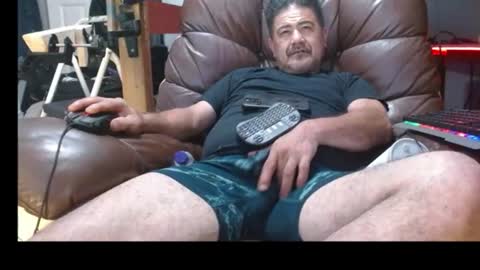Snapshot of onewayallday chatting on 17, 7, 2026 onewaykenny online show from 17, 7, 2026