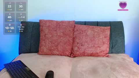 onlily online show from 9, 4, 2026