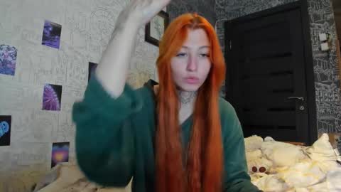 Snapshot of only_iva21 chatting on 17, 9, 2025 Iva online show from 17, 9, 2025