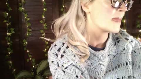 Onyx online show from 2, 12, 2025