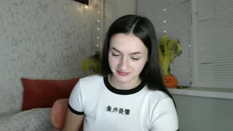 Snapshot of only_ubutterfly chatting on 3, 12, 2024 Amalia online show from 3, 12, 2024