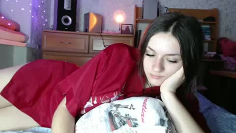 Snapshot of only_ubutterfly chatting on 8, 3, 2025 Amalia online show from 8, 3, 2025