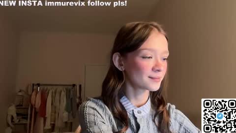 Snapshot of onlykitty_chillhere chatting on 19, 4, 2026 BARBARA online show from 19, 4, 2026