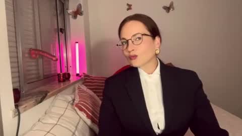 The cutest model on this site online show from 10, 6, 2026