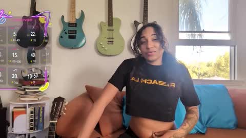 Duo online show from 14, 1, 2026