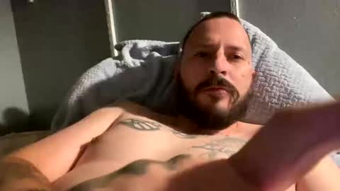 Snapshot of onmyway2u2 chatting on 14, 10, 2025 onmyway2u2 online show from 14, 10, 2025