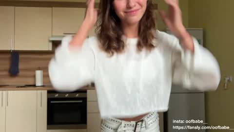Snapshot of oofbabe__ chatting on 20, 9, 2025 Helen online show from 20, 9, 2025