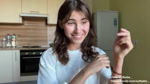 Snapshot of oofbabe__ chatting on 28, 9, 2025 Helen online show from 28, 9, 2025