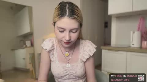 Snapshot of oops_my_english chatting on 4, 2, 2026 Nancy online show from 4, 2, 2026